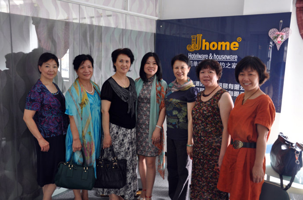 上海市女企业家合唱团博主携手JJhome共畅博客“网络时代创新模式”