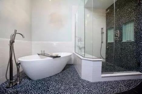 酒店的浴室2.jpg